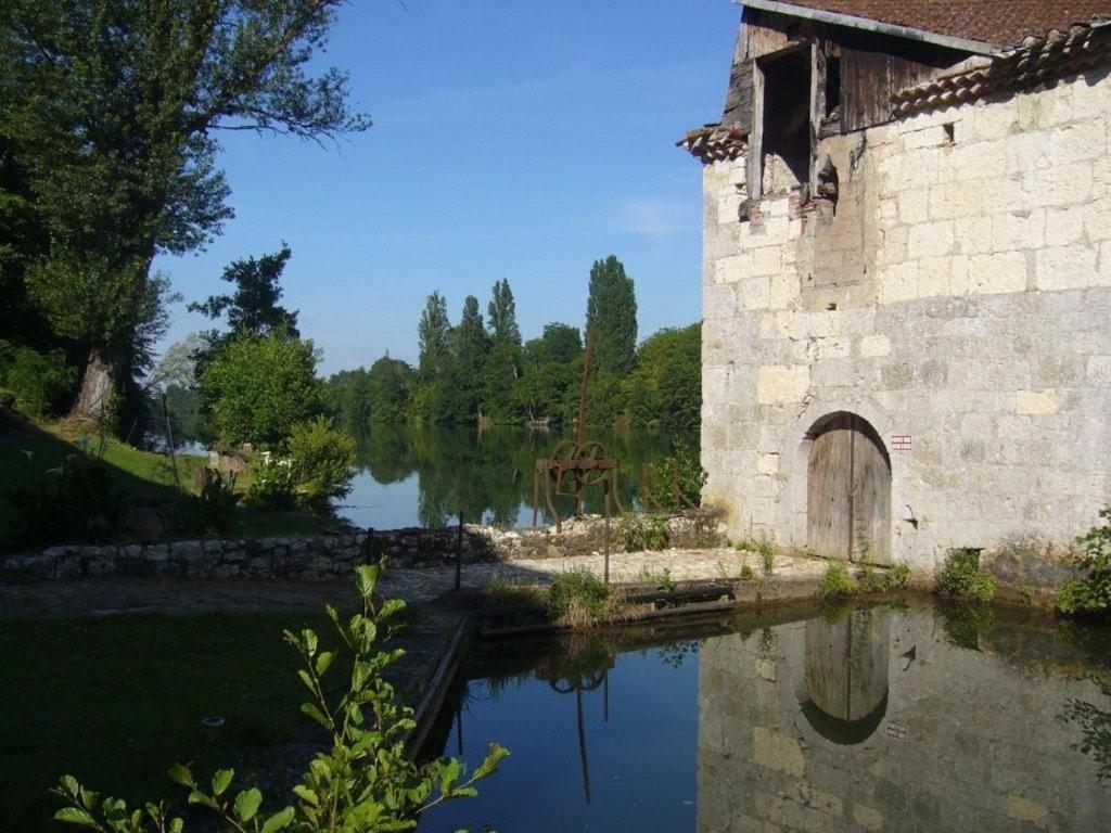 Chambres D'Hotes Moulin De Rigoulieres Saint-Sylvestre-sur-Lot Luaran gambar