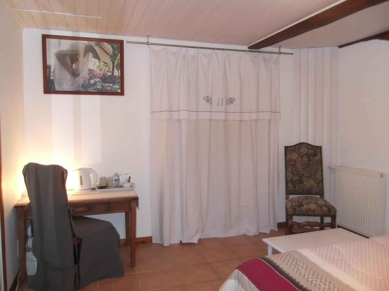 Chambres D'Hotes Moulin De Rigoulieres Saint-Sylvestre-sur-Lot Luaran gambar